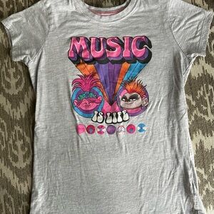 Trolls World Tour Kids Music is Life Graphic T-Shirt Dreamworks XL 14-16 2020